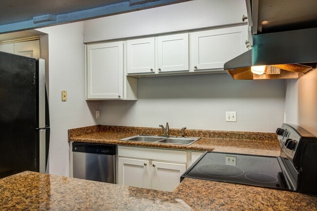 Building Photo - Woodberry