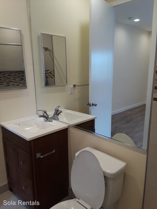 Foto del edificio - 933 S Soto St