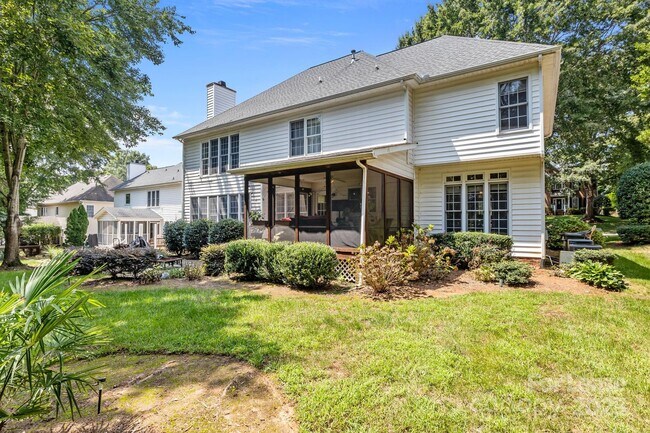 Foto del edificio - 12428 Willingdon Rd