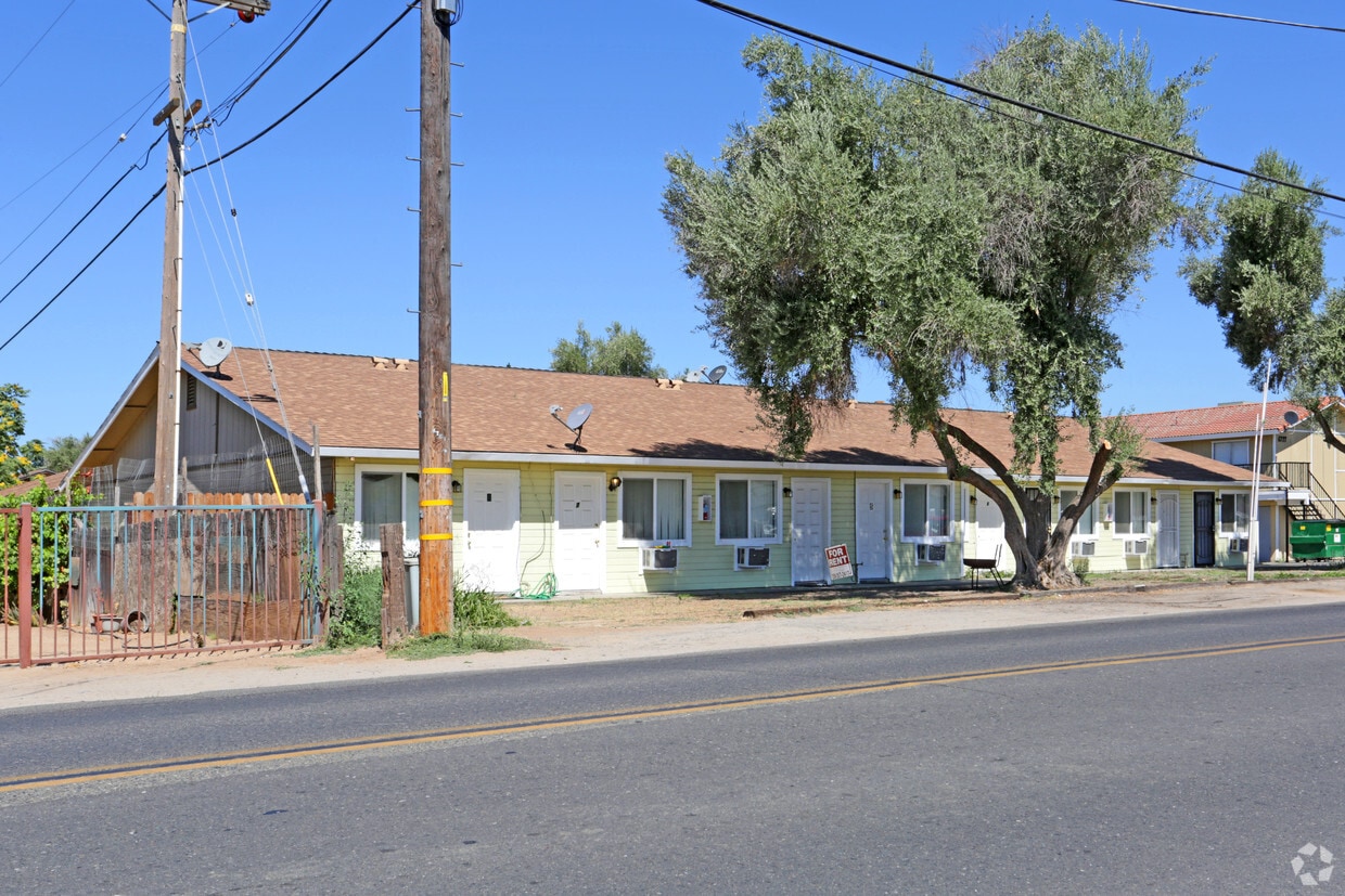 Primary Photo - Winton Apartments