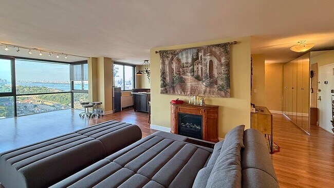 Foto del edificio - 380 Mountain Rd