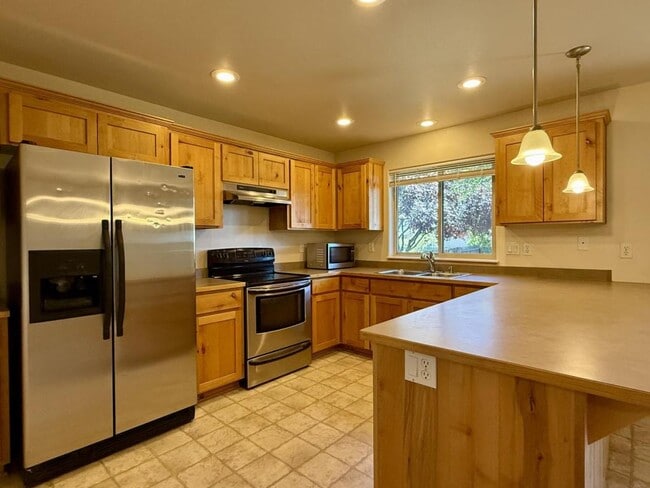 Foto del edificio - 2149 NW Tara Ln