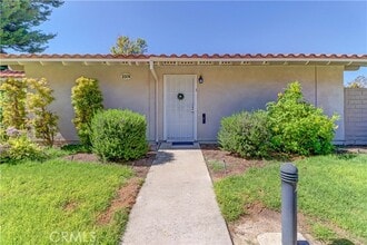 Building Photo - 2374 Via Mariposa W