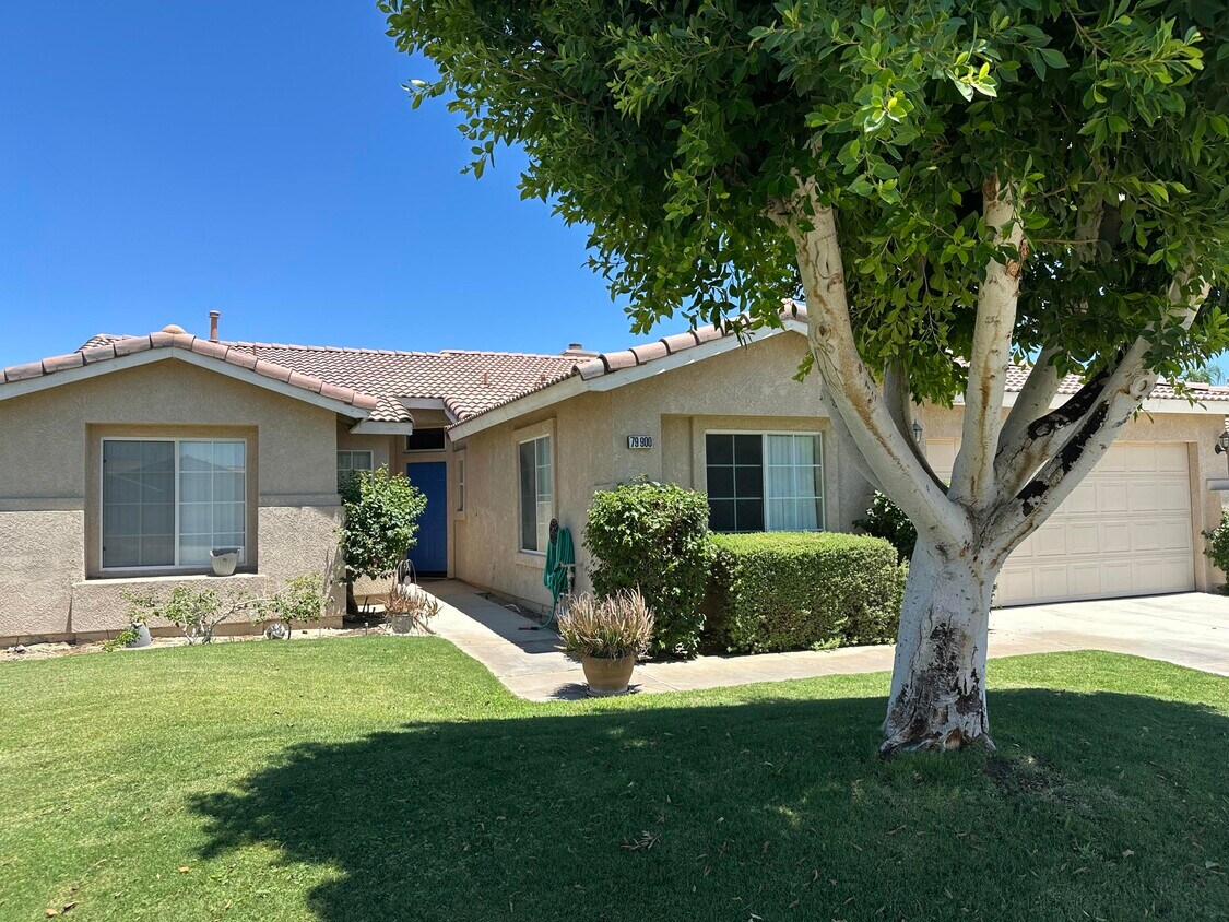 Foto principal - 79900 Independence Way