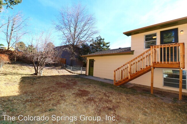 Building Photo - 4 br, 2 bath House - 5197 Crestwood Drive