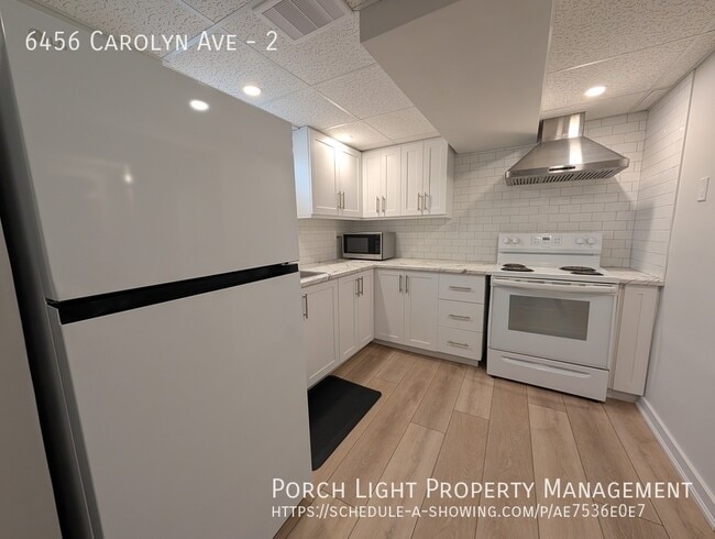 Building Photo - Spacious 2 Bedroom Unit with ALL utilities AND wifi included