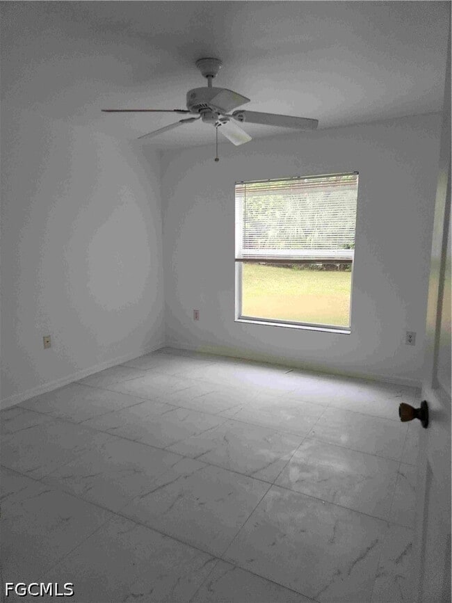 Building Photo - 14980 Coopers Hawk Way