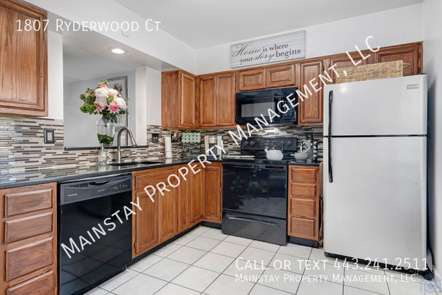 Foto principal - 1807 Ryderwood Ct