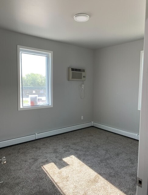 Foto del edificio - 2102 12th St N