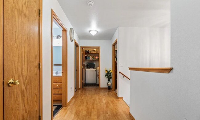Foto del edificio - 1631 W Vaunda Ave