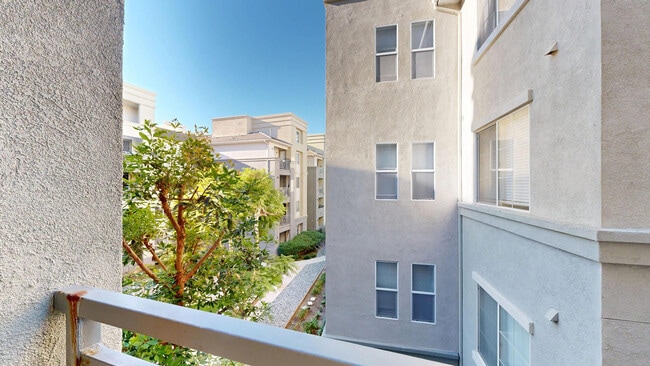 Interior Photo - Jefferson at Marina del Rey