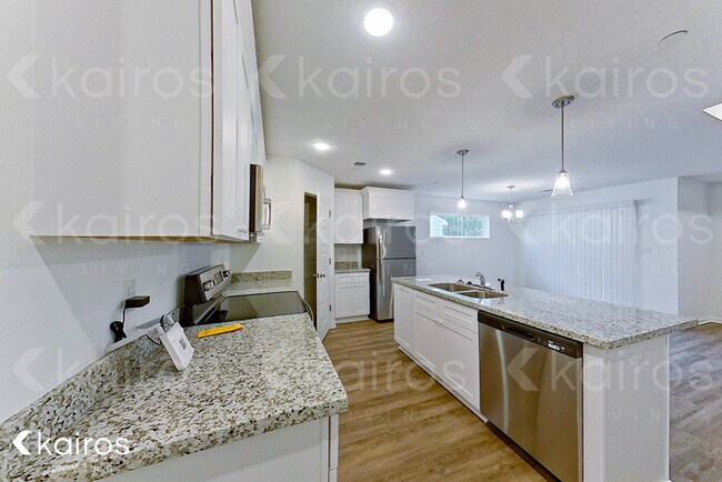 Foto del edificio - 11361 Camden Court Cir.