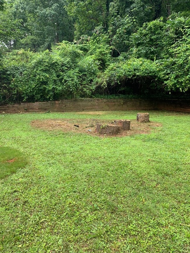 Building Photo - 6953 Lodgepole Dr