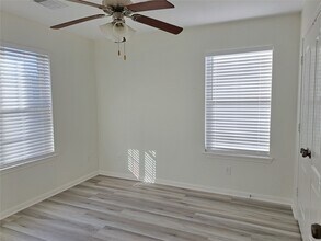 Building Photo - 13134 Stratford Skies Ln