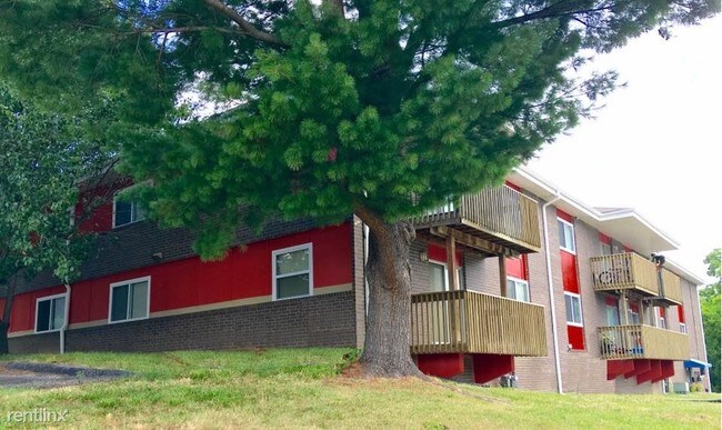 Foto del edificio - 4800 NW Cliff View Dr
