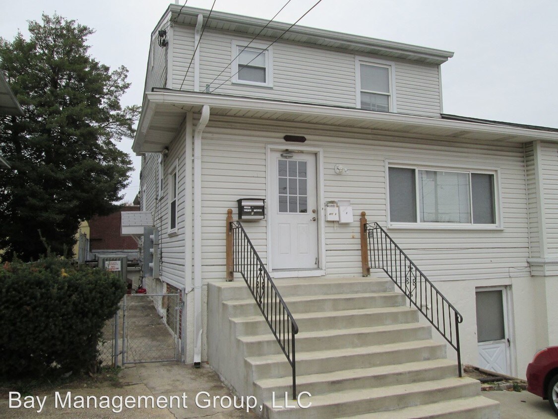 Primary Photo - 1332 Stevens Ave