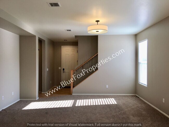 Foto del edificio - 2751 N Saramano Ln