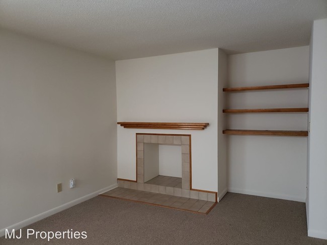 Building Photo - 12334 Chicamauga Trail SE