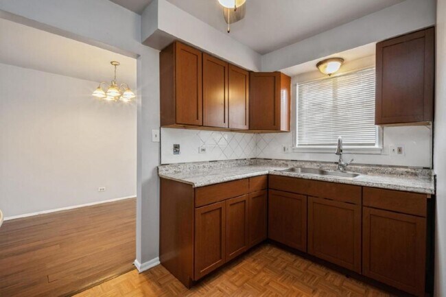 Foto del edificio - 4096 Appleby Ct