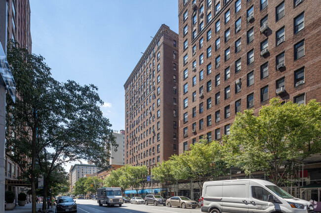 Building Photo - Chester Court