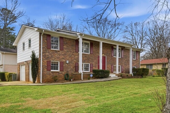 Photo - 2351 Emerald Falls Dr House