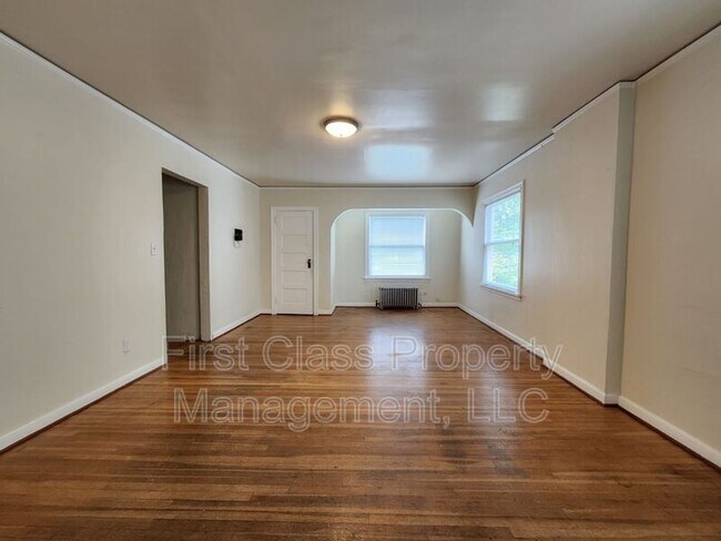 Foto del edificio - 1811 NE Halsey St