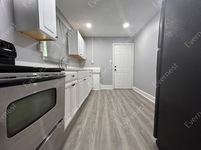 Foto del edificio - 2420 Adams Ave