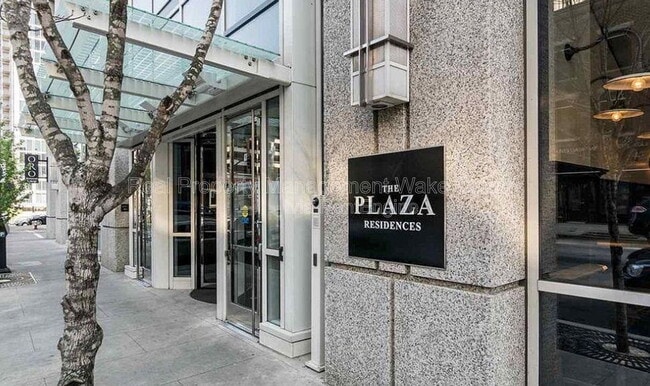 Foto del edificio - 301 Fayetteville St