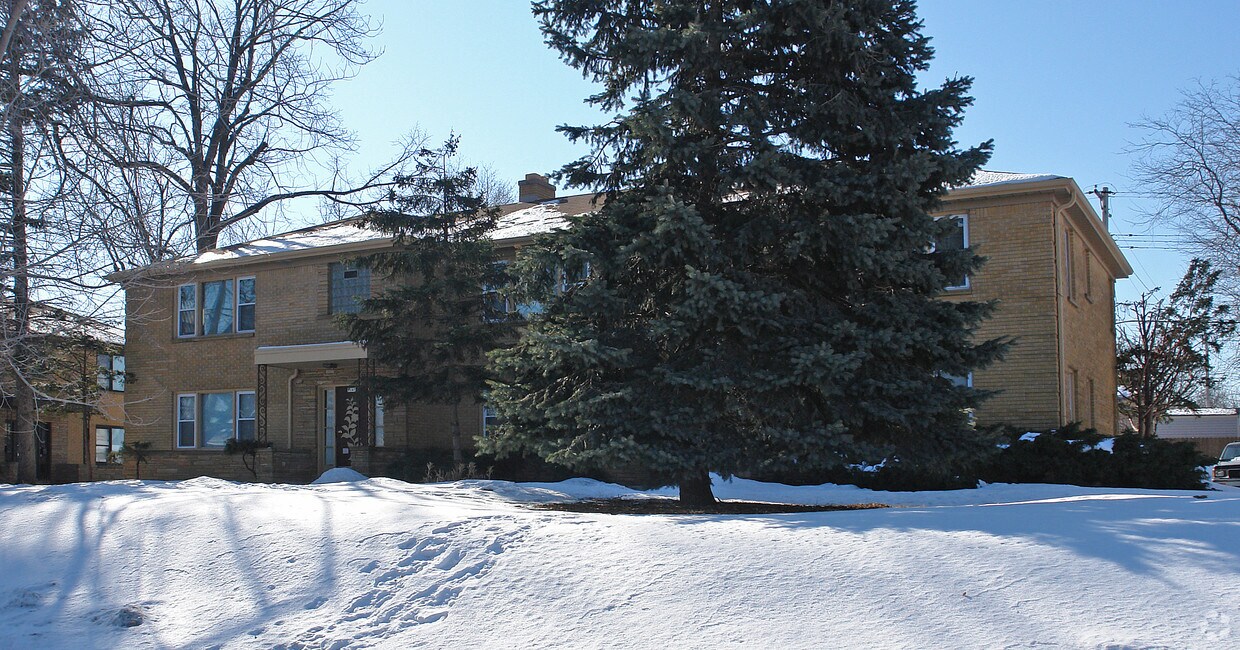 Foto del edificio - 7147 W Appleton Ave