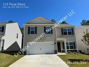 Building Photo - 119 Palm Dr