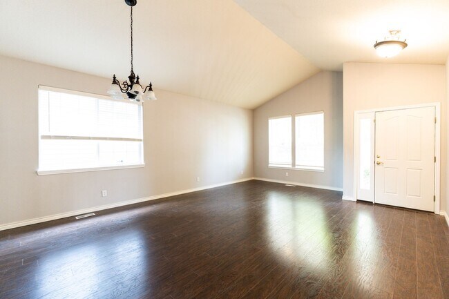 Foto del edificio - 16130 SW Loon Dr