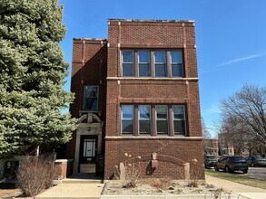 Building Photo - 3659 S Seeley Ave