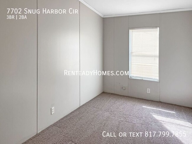 Foto del edificio - 7702 Snug Harbor Cir