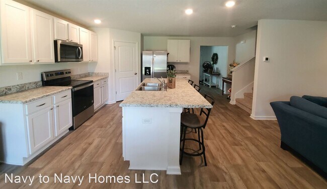 Foto del edificio - 5 br, 3 bath House - 1770 Mary Jo Way