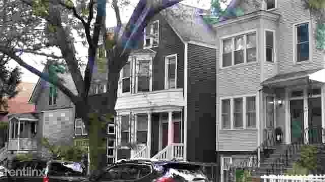 Building Photo - 4 br, 2 bath House - W NELSON, CHI. ILL