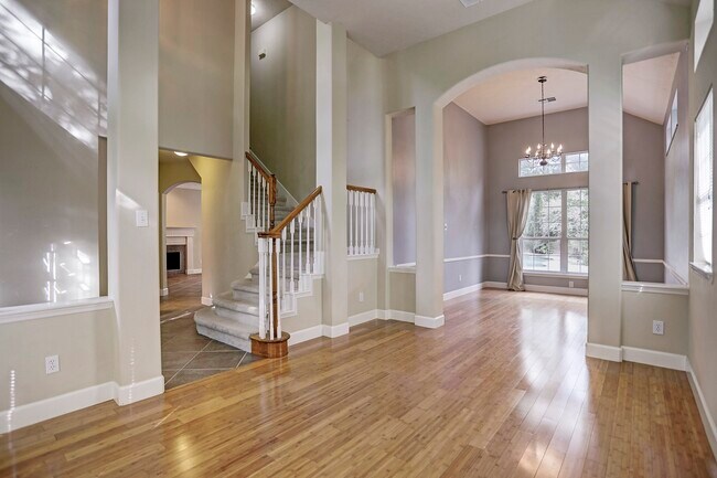Foto del edificio - 147 N Willow Point Cir
