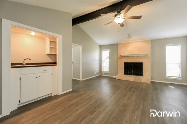 Building Photo - 2821 Morgan Trail, Edmond, OK 73012