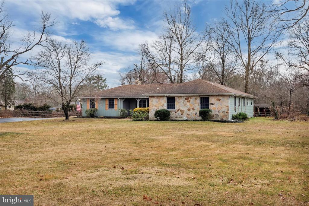 262 Church Rd, Medford, NJ 08055 House Rental in Medford, NJ