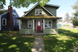 Building Photo - 4329 N Whitehouse St