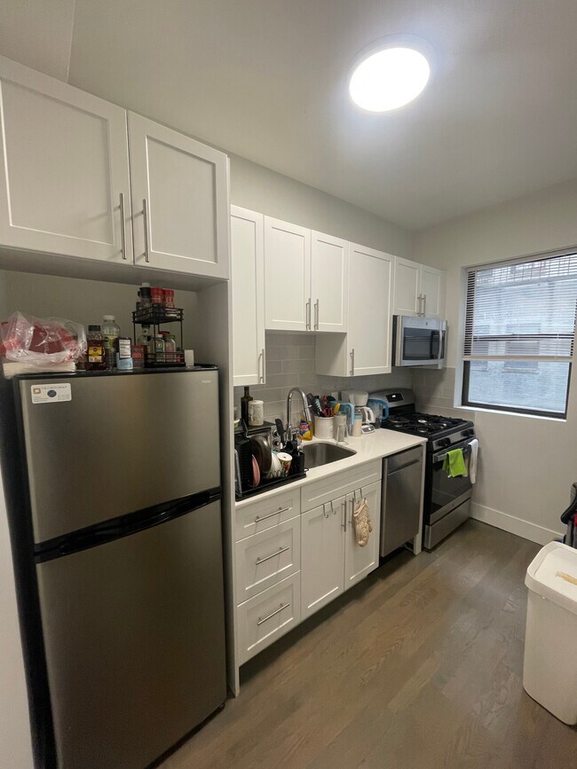 Foto del edificio - 81 Park Dr