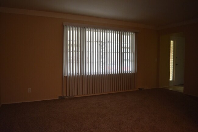 Building Photo - 1105 Gracewind Ct
