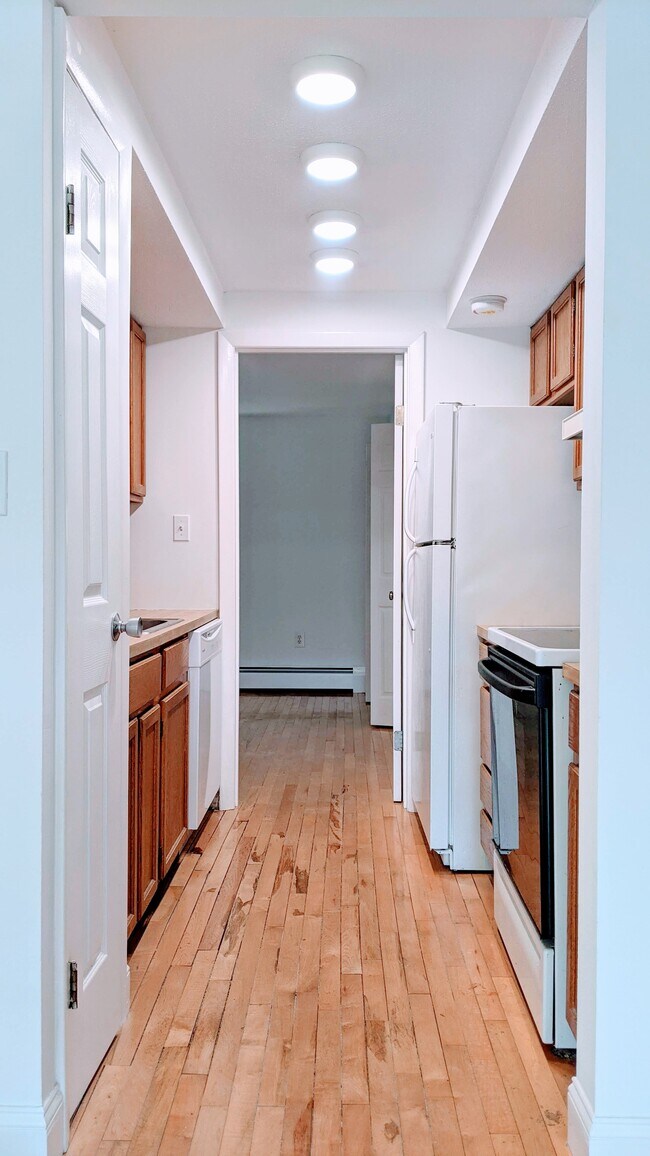 Foto del edificio - 1002 Cocheco Ct