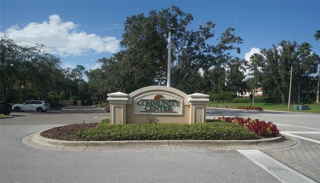 Foto del edificio - 10214 Evergreen Hill Dr