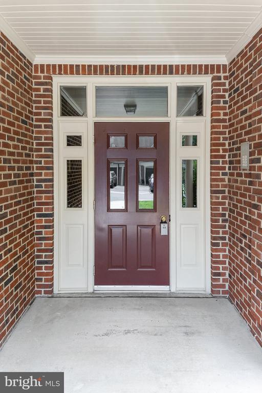 Foto del edificio - 7254 Glen Hollow Ct