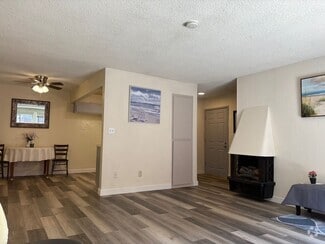 Building Photo - 2706 Voorhees Ave
