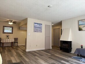 Building Photo - 2706 Voorhees Ave