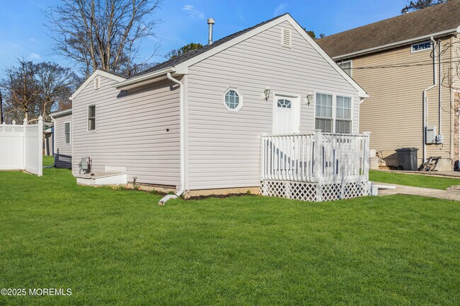 Foto del edificio - 315 Elizabeth Ave