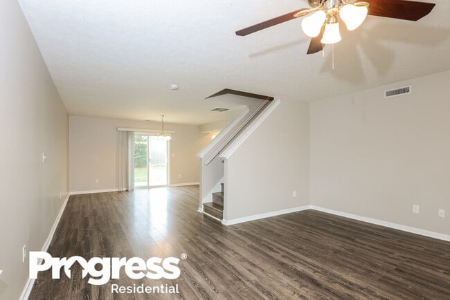 Building Photo - 508 Grassy Bend Dr