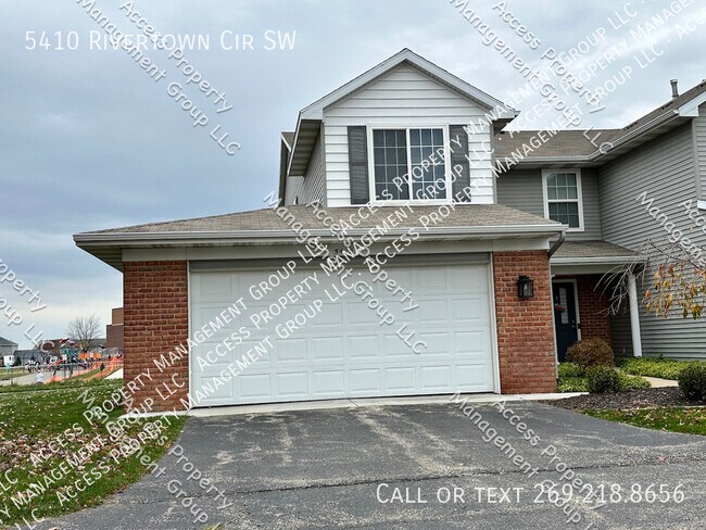 Building Photo - River Town Place Condo 3 Bedroom and 2.5 B...