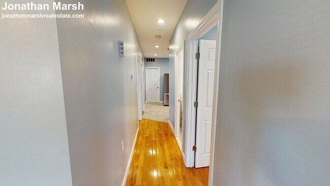 Foto del edificio - 5 Navillus Ter